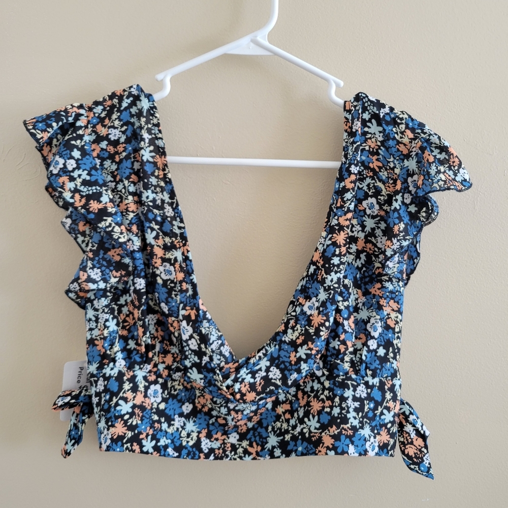 Floral Cropped Top Medium Blouse